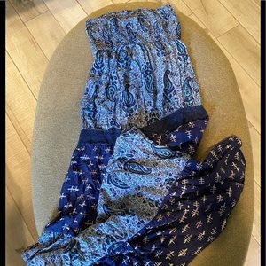 •Beautiful Blue Paisley Maxi Dress